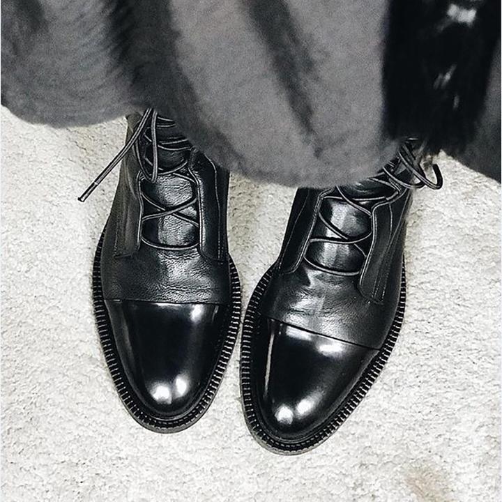 Damen Stiefel: Elegante und orthopädische Schuhe für Komfort und Stil