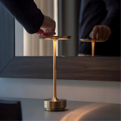 LumaLight Kabellose Design-Lampe: USB-aufladbare, berührungsgesteuerte Tischlampe für Stimmungsbeleuchtung"