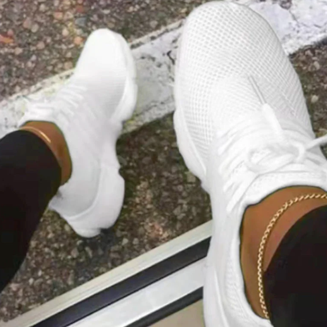 Orthopädische Damen-Sneakers - superleicht, rutschfest, atmungsaktiv weiß_2