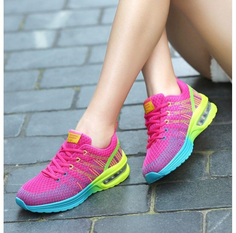 Clark Fashion Sneakers | Frauenschuhe mit ergonomischem Fußbett