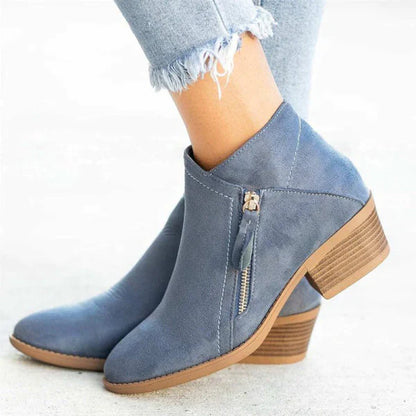 Clark Stiefeletten | Damenstiefelette mit Reißverschluss und hochwertigem Fußbett
