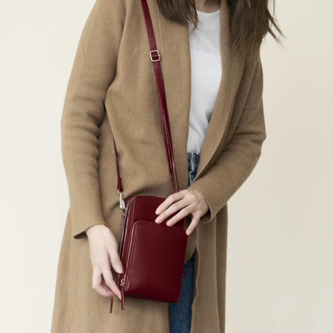 Designer Handy-Handtasche aus Leder mit dreifachem Verschluss und Kartenfächer I Handy Umhängetasche_dunkelrot