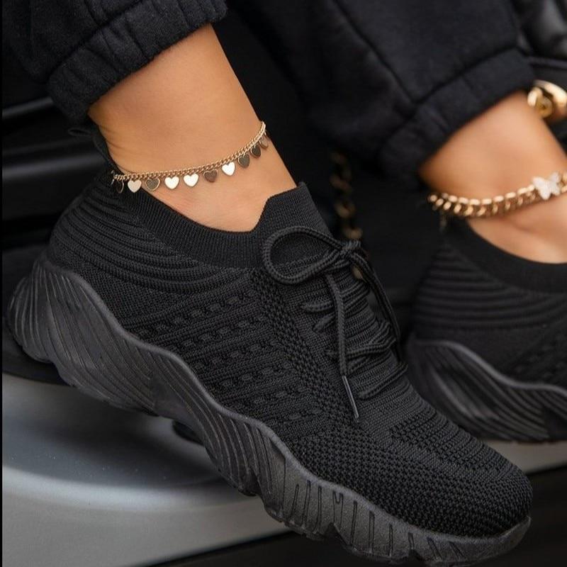 Orthopädische Damen-Sneakers - superleicht, rutschfest, atmungsaktiv schwarz