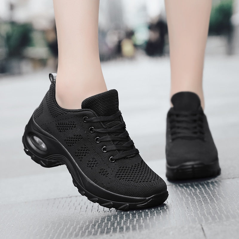 Deichma Sneakers | Trendige Frauenschuhe mit ergonomischem Fußbett