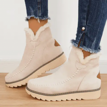 "Maddy" Fellstiefel aus weichem Kunstleder - casual, warm, elastisch_weiß_lieblingsladen