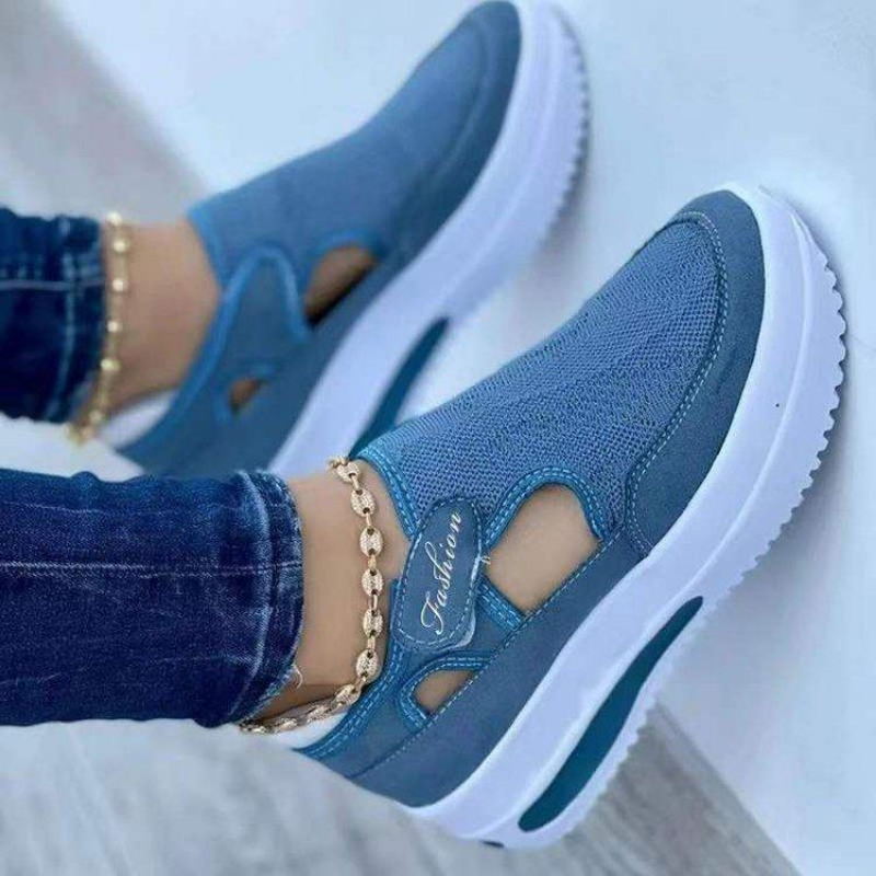 Zora Slip-On | Atmungsaktiver Damen-Trainer, blau