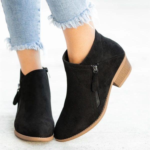 Clark Stiefeletten | Damenstiefelette mit Reißverschluss und hochwertigem Fußbett