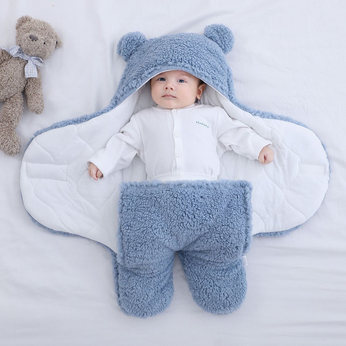 Baby-Einschlagdecke - kuschelige Puckdecke zum Einwickeln