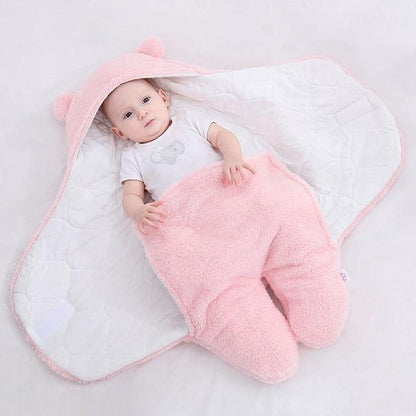 Baby-Einschlagdecke - kuschelige Puckdecke zum Einwickeln
