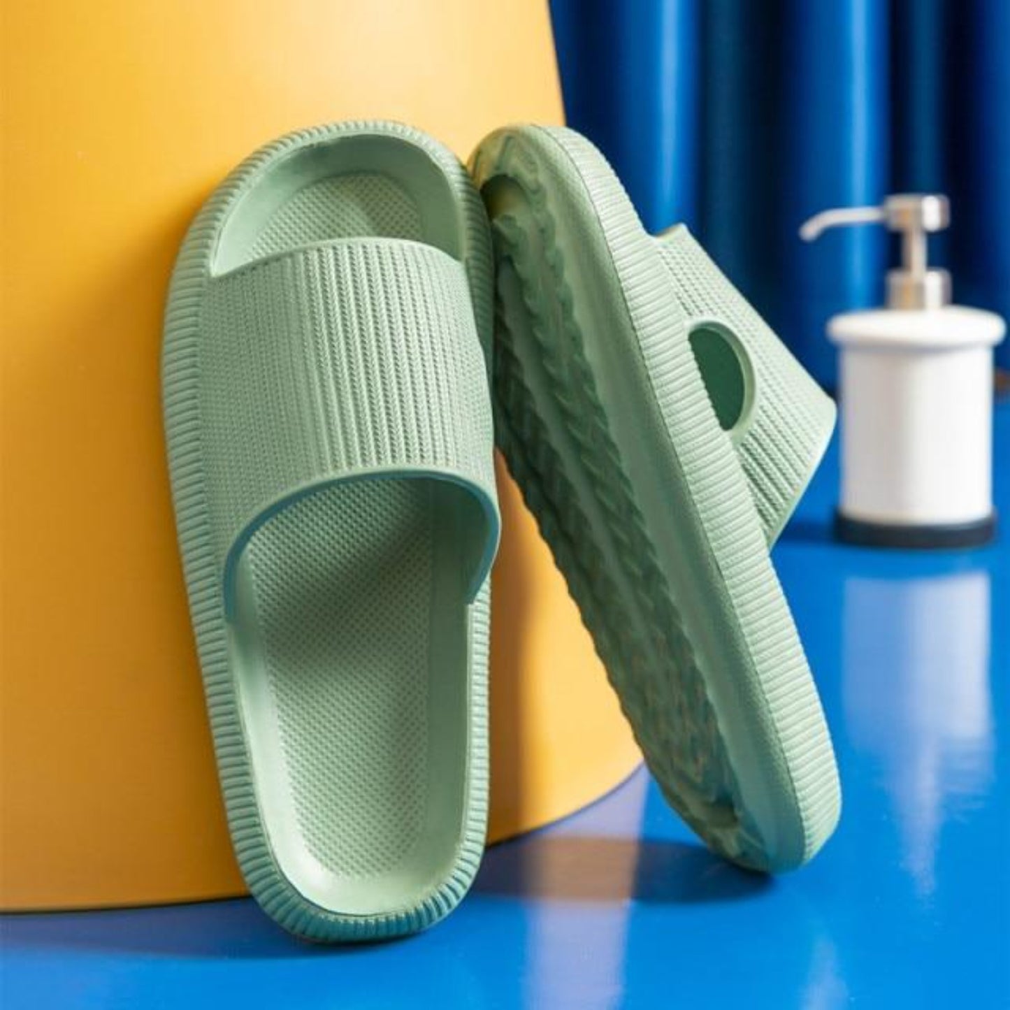 Kaufladen_Orthopädische Sandalen / Hausschuhe (extra weich) - Laufen wie auf Wolke 7 - stiftung warentest grün 1